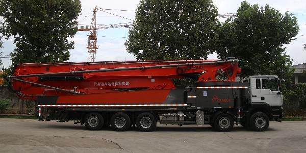 科尼樂70米混凝土泵車以下5點(diǎn)施工優(yōu)勢，工地打灰離不開