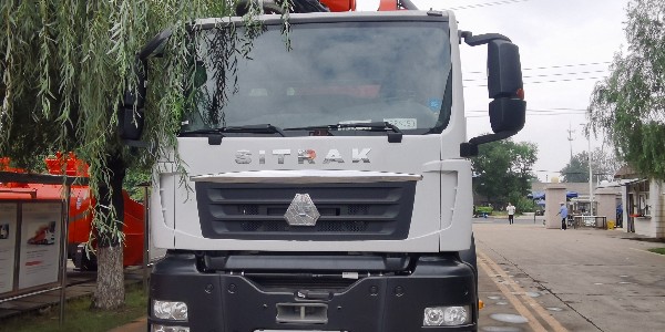 泵車以下2點(diǎn)步驟做好，使用過程中，注意保養(yǎng)