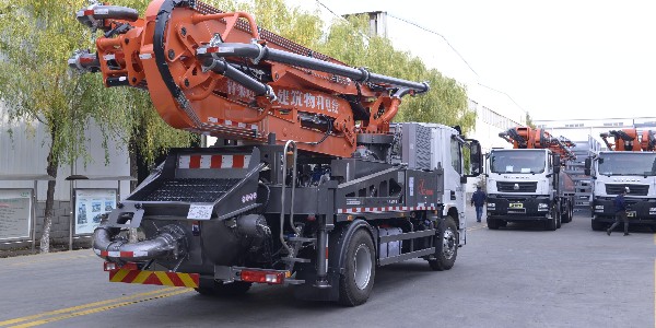 建設農村與小型泵車，是密不可分的